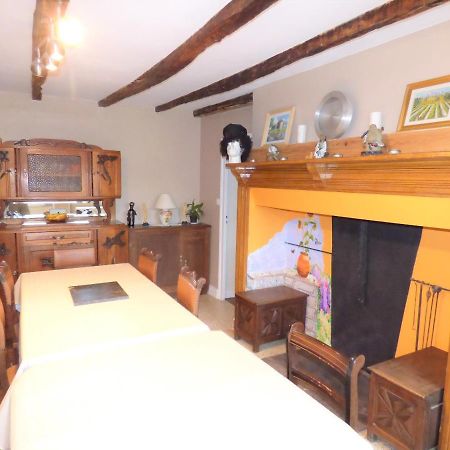 Les Tibles Bed & Breakfast Nanthiat Dış mekan fotoğraf