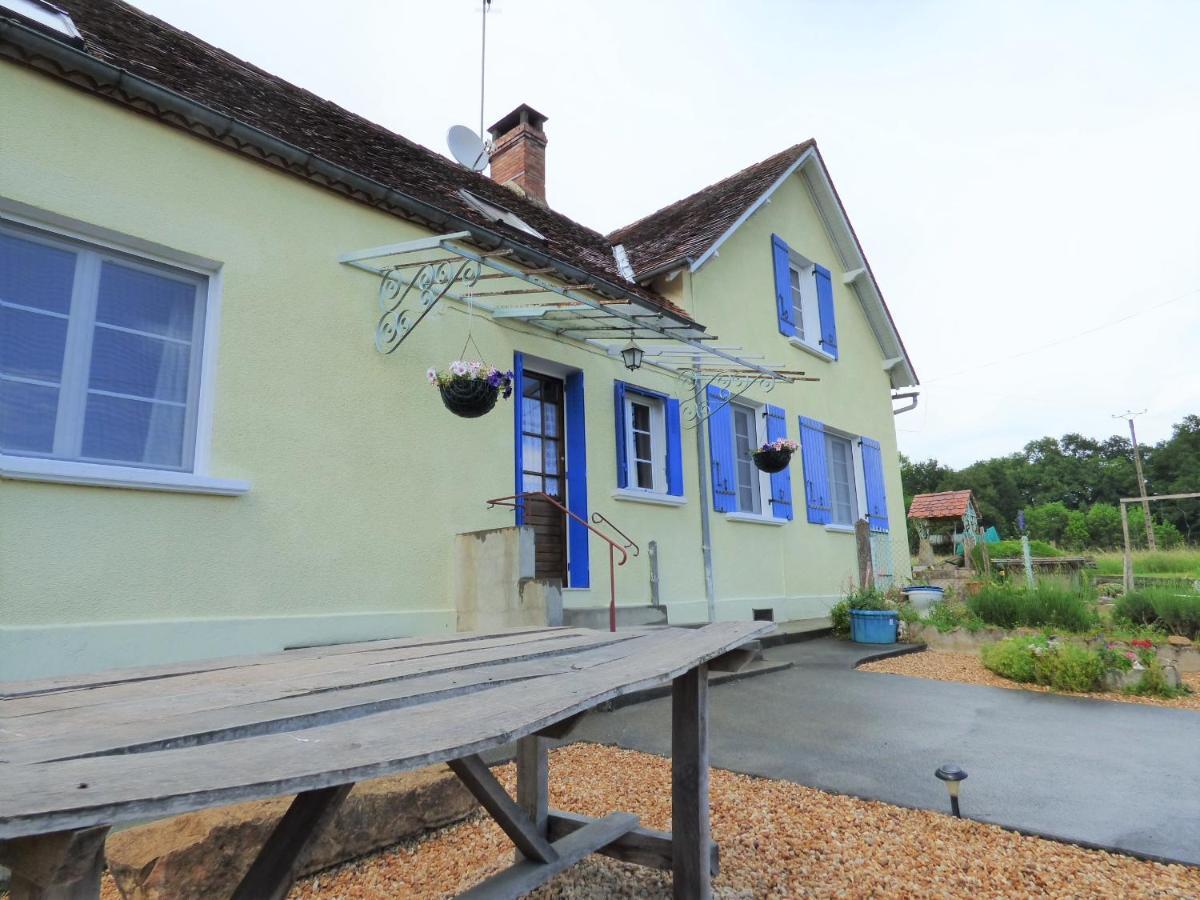Les Tibles Bed & Breakfast Nanthiat Dış mekan fotoğraf