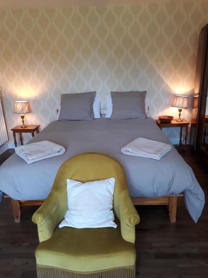 Les Tibles Bed & Breakfast Nanthiat Dış mekan fotoğraf